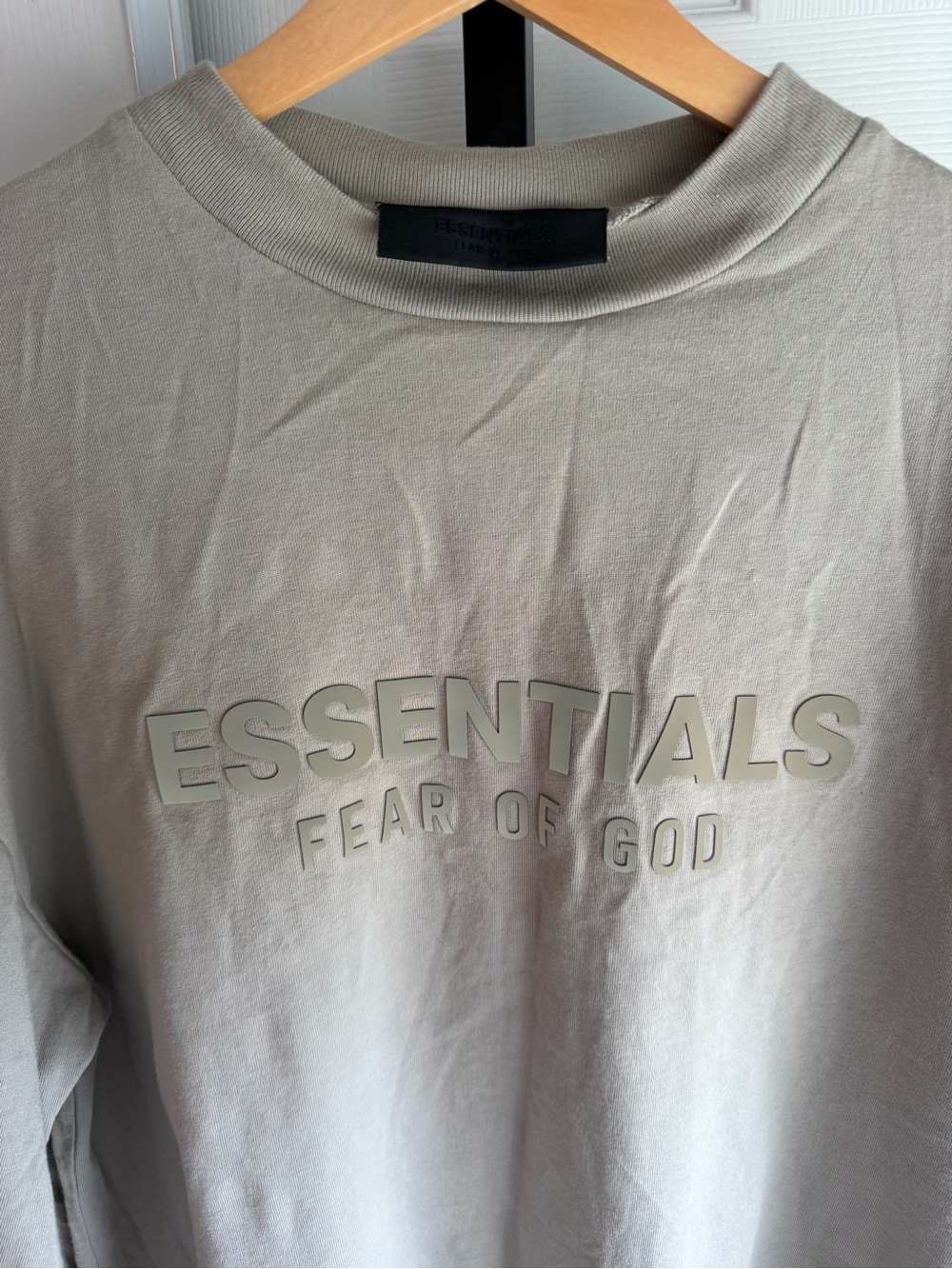 Essentials Kids Classic 100% Cotton
Long-Sleeve T-Shirt 'Timber' Size: 14-16 - Picture 4 of 7